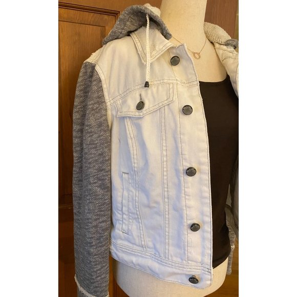 Free People Distressed Denim Jacket Women Small French Terry Removeable Hoodie - Picture 2 of 16